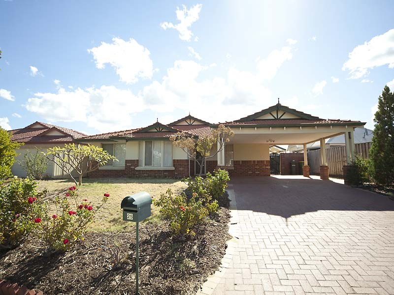 25 Torquata Boulevard, Helena Valley WA 6056