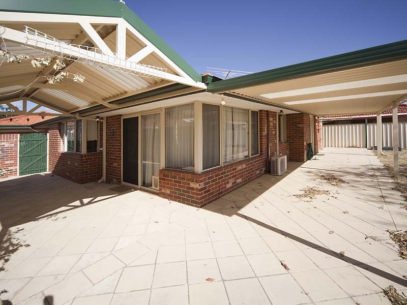 25 Torquata Boulevard, Helena Valley WA 6056