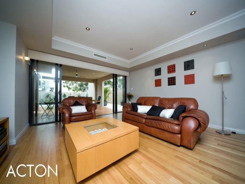 96 Kelvin Street, Maylands WA 6051
