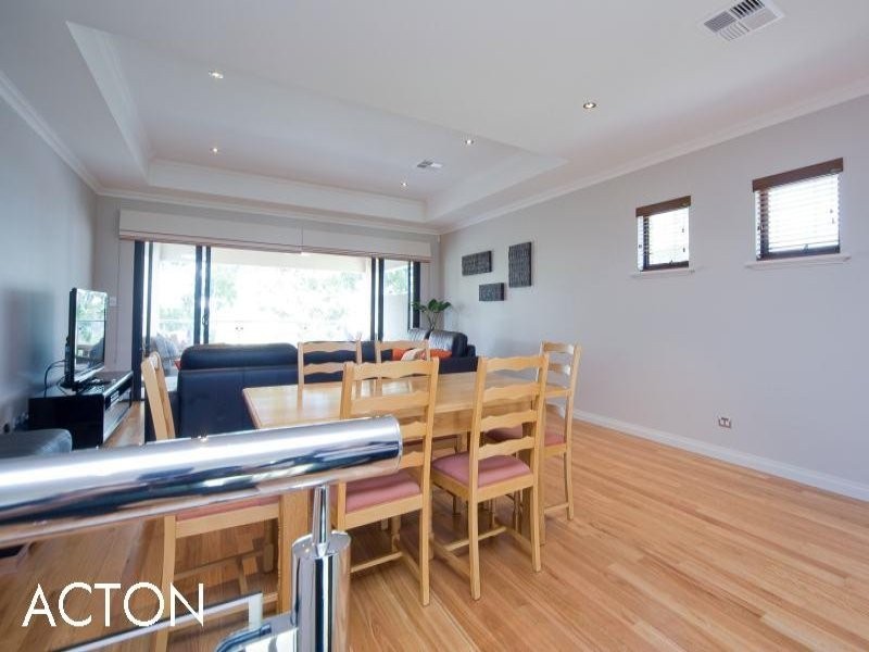 96 Kelvin Street, Maylands WA 6051