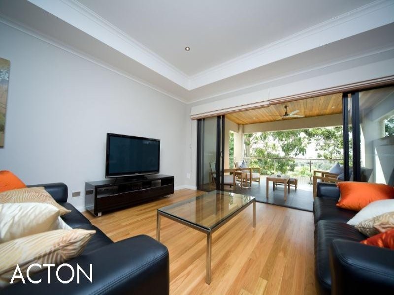 96 Kelvin Street, Maylands WA 6051