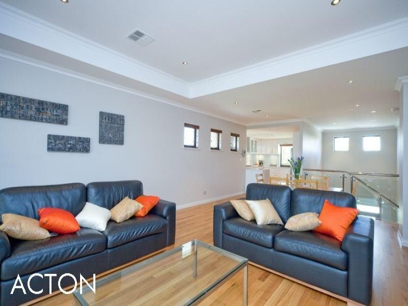 96 Kelvin Street, Maylands WA 6051