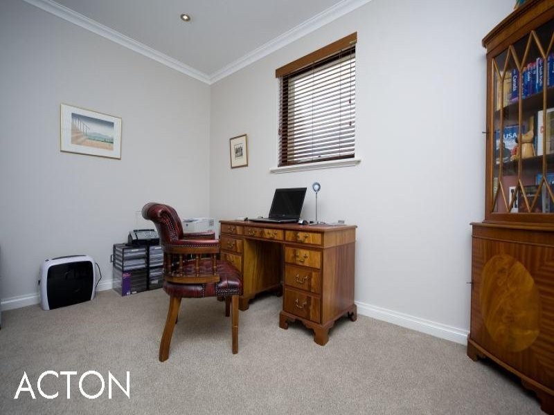 96 Kelvin Street, Maylands WA 6051