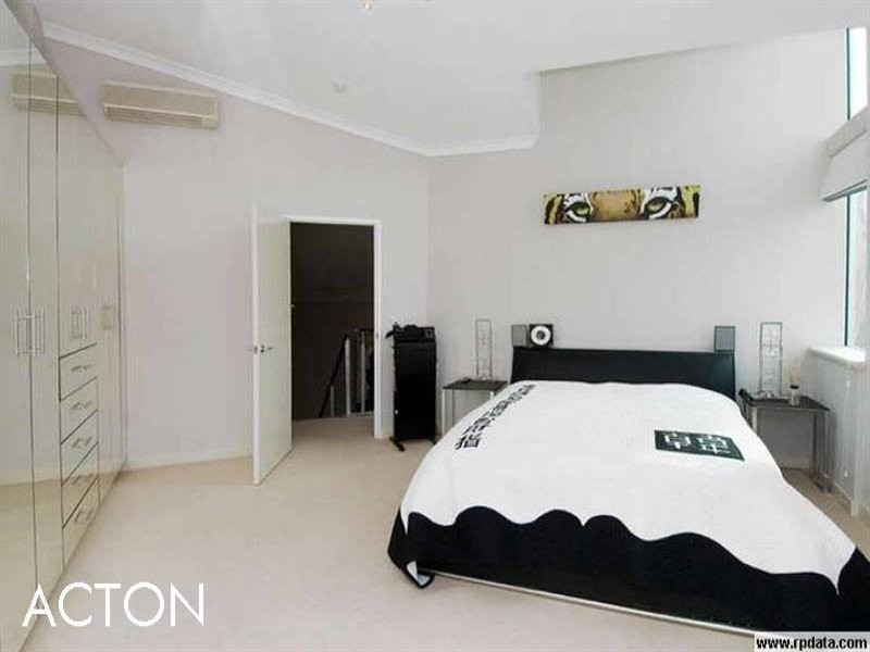 16/454 Roberts Road, Subiaco WA 6008