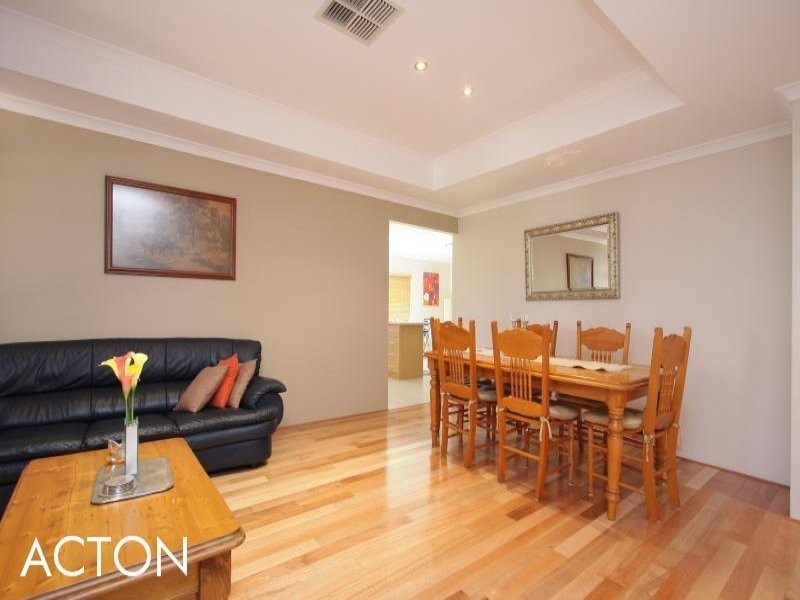 6 Bencubbin Crescent, Dianella WA 6059