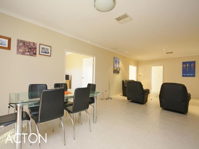 6 Bencubbin Crescent, Dianella WA 6059