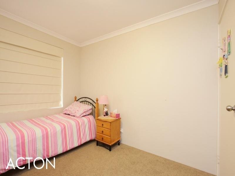 6 Bencubbin Crescent, Dianella WA 6059