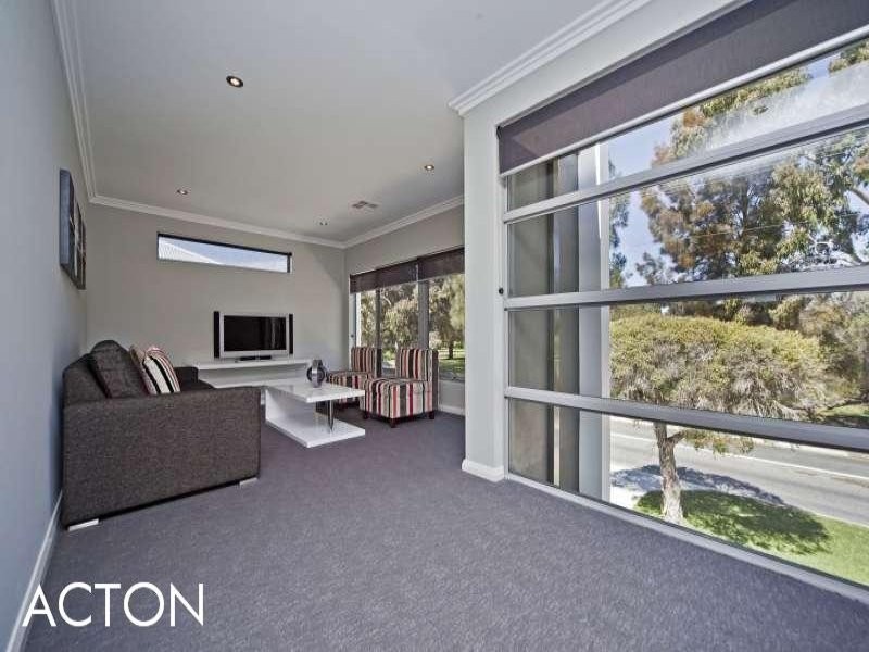 53A Wordsworth Avenue, Yokine WA 6060