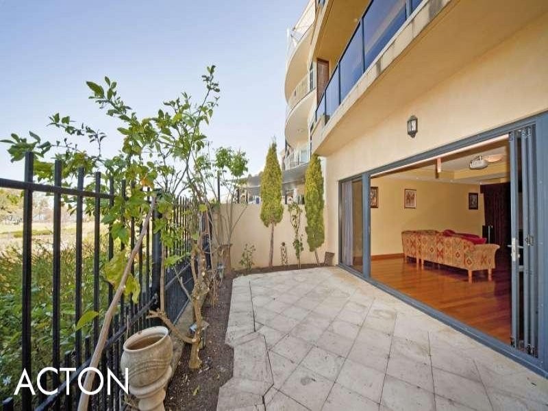 26 Jewell Lane, East Perth WA 6004