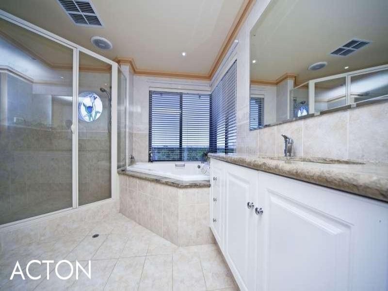 26 Jewell Lane, East Perth WA 6004