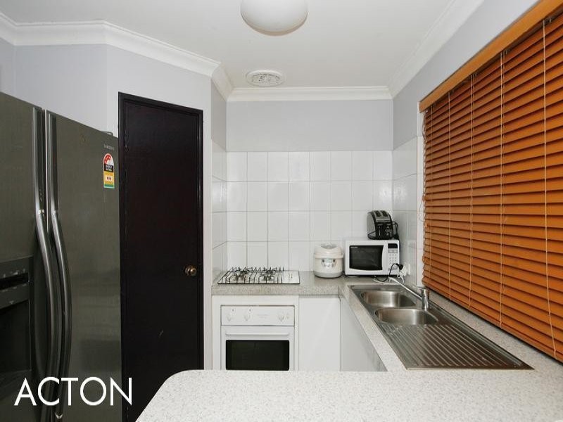 2/117 Woodrow Avenue, Dianella WA 6059