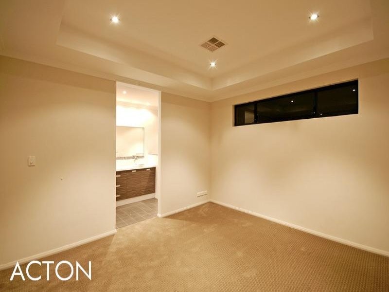 29 Kelvin Street, Maylands WA 6051