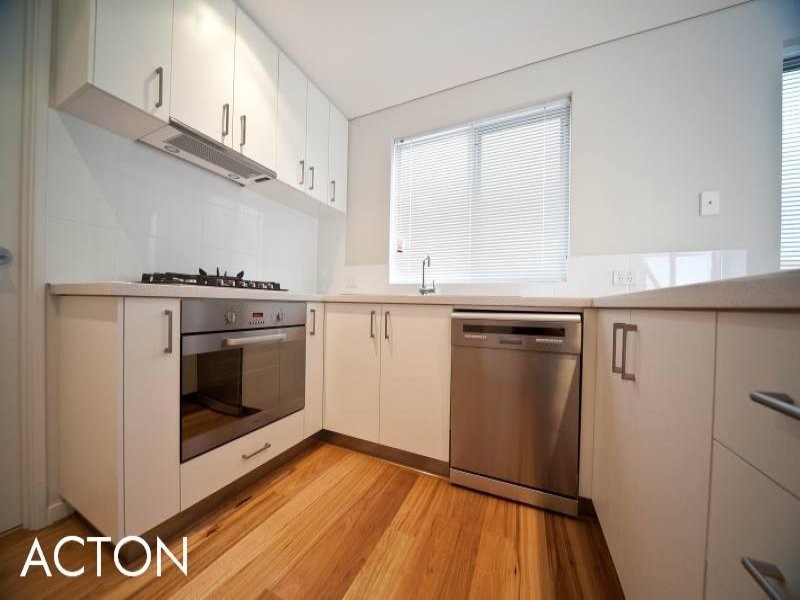 2/117 Lawley Street, Tuart Hill WA 6060