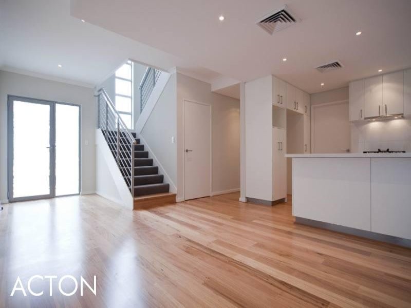 2/117 Lawley Street, Tuart Hill WA 6060