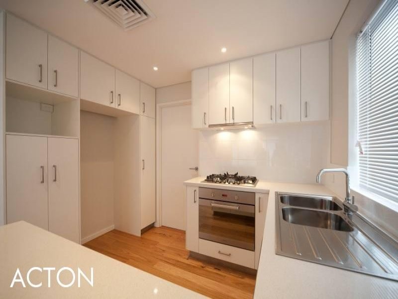 4/117 Lawley Street, Tuart Hill WA 6060