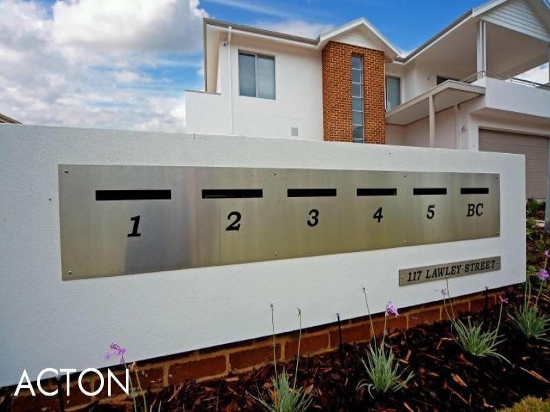 4/117 Lawley Street, Tuart Hill WA 6060