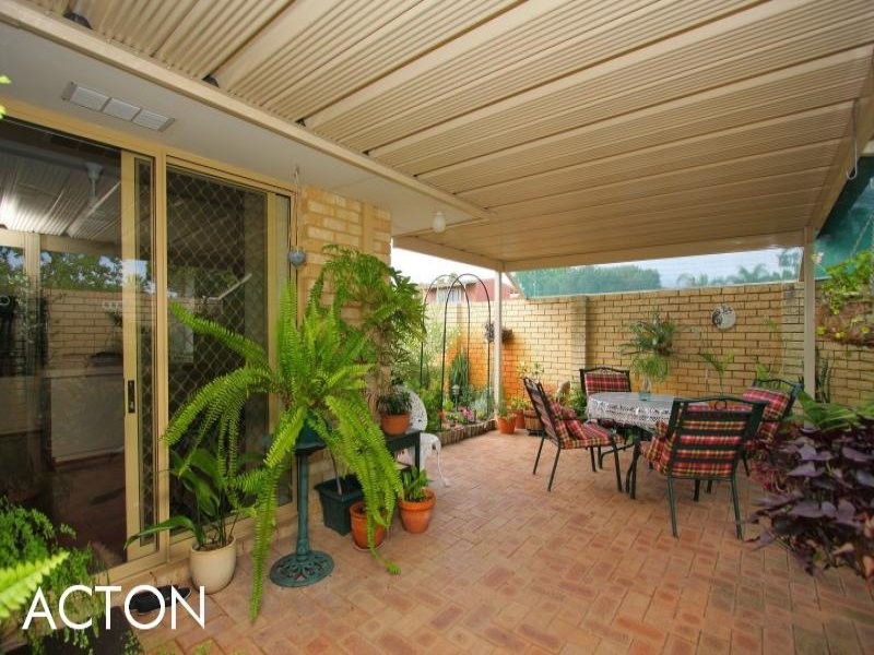 15 Bathurst Street, Dianella WA 6059