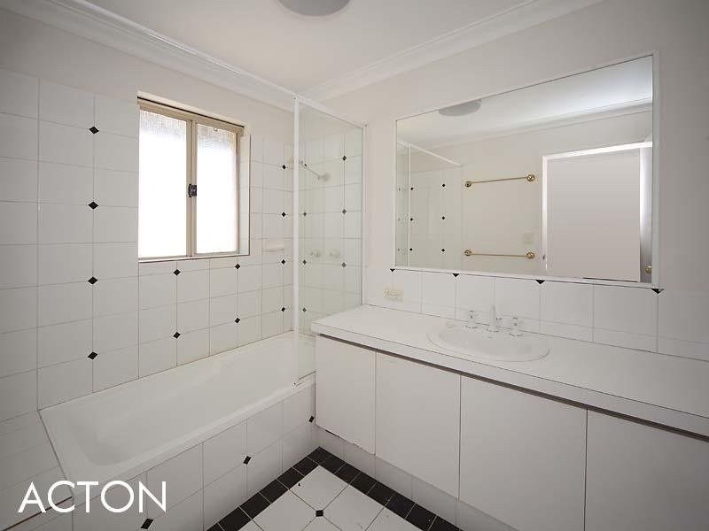 55C Tenth Avenue, Inglewood WA 6052