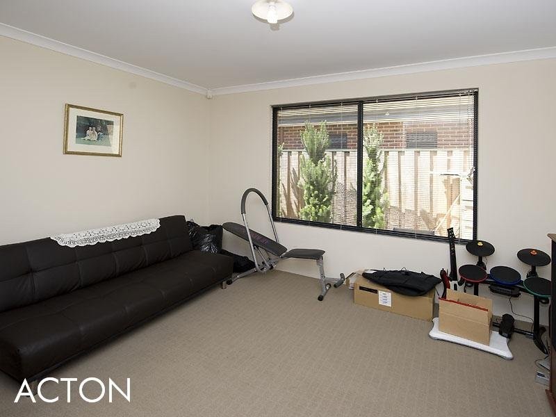 17 Weyba Turn, Ellenbrook WA 6069