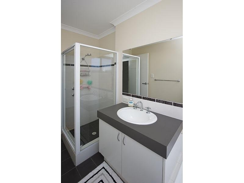17 Weyba Turn, Ellenbrook WA 6069