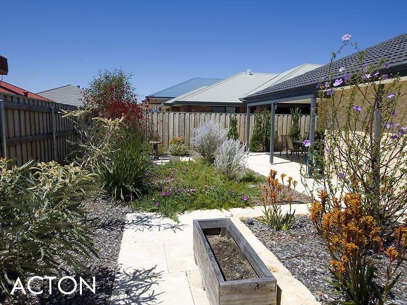17 Weyba Turn, Ellenbrook WA 6069