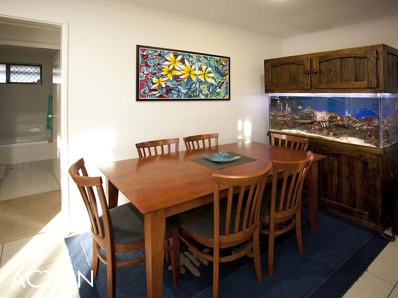 5 Messina Grove, Ellenbrook WA 6069