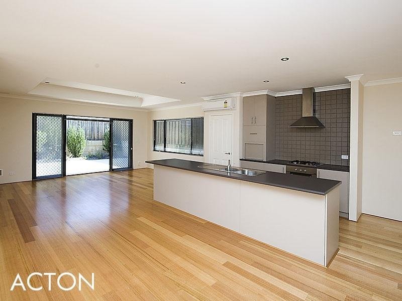 35 Pavilion Circle, The Vines WA 6069