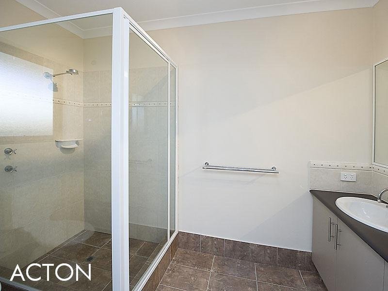 35 Pavilion Circle, The Vines WA 6069