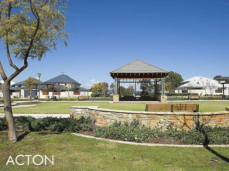 35 Pavilion Circle, The Vines WA 6069
