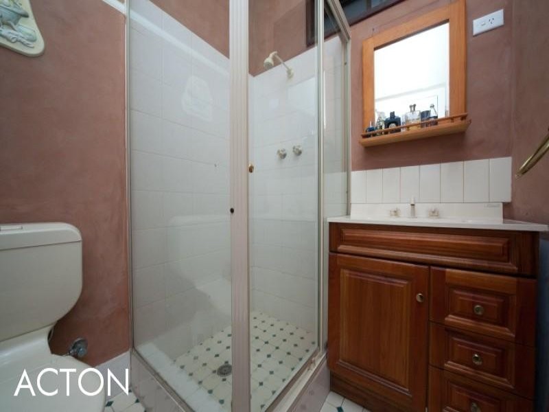 27 Toowong Street, Bayswater WA 6053