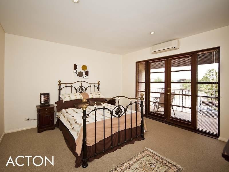 19C Wittenoom Street, East Perth WA 6004