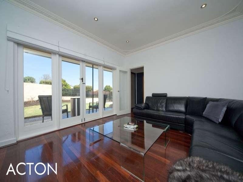 32 Drynan Street, Bayswater WA 6053