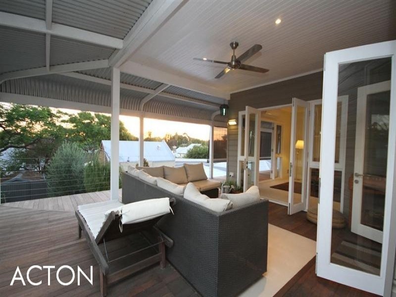 4 Veitch Street, Bayswater WA 6053