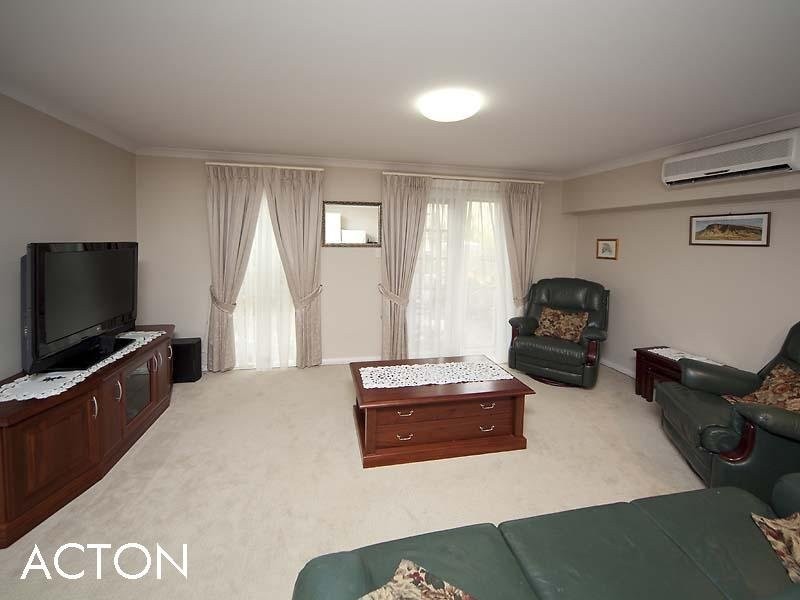 7/19 Little Shenton Lane, Northbridge WA 6003