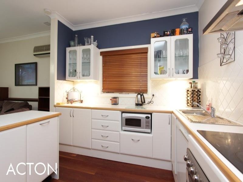 15 Valentine Avenue, Dianella WA 6059