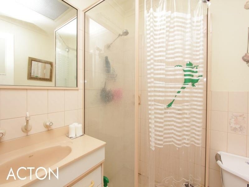 15 Valentine Avenue, Dianella WA 6059