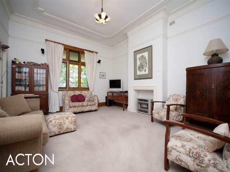 46 Slade Street, Bayswater WA 6053