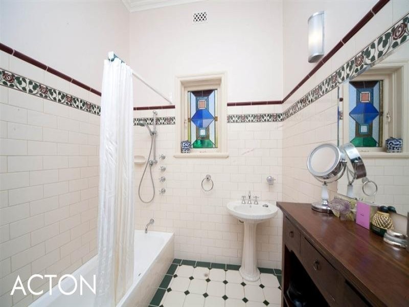 46 Slade Street, Bayswater WA 6053