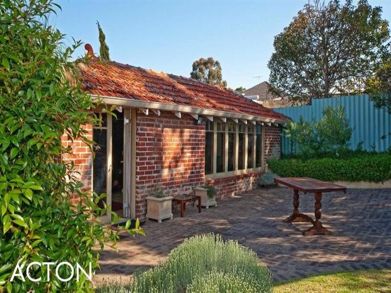 46 Slade Street, Bayswater WA 6053