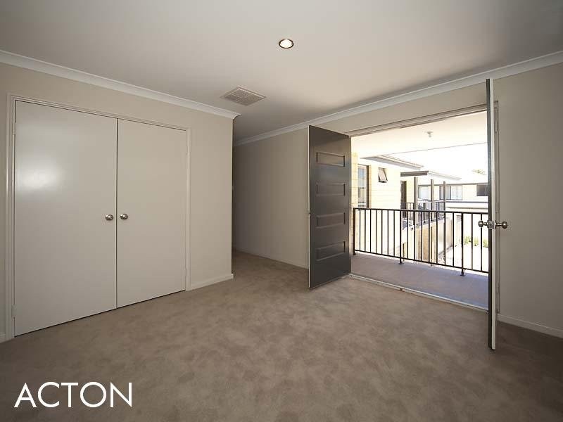 4/105 Gladstone Road, Rivervale WA 6103