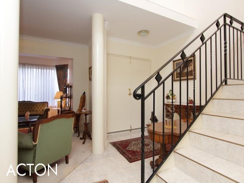 7 Amelup Place, Dianella WA 6059