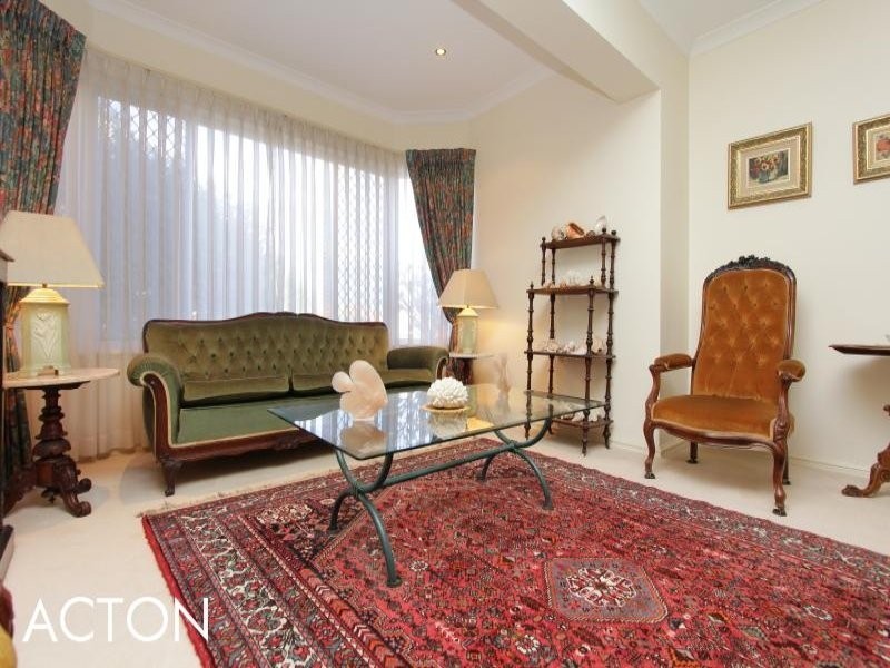 7 Amelup Place, Dianella WA 6059