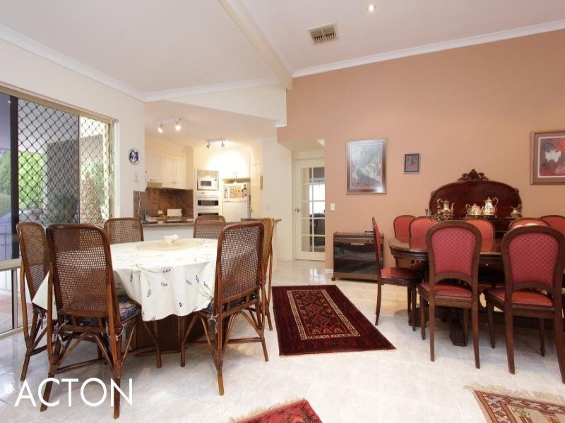 7 Amelup Place, Dianella WA 6059