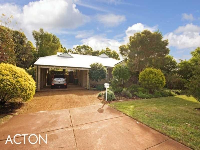 4 Hobart Street, Bayswater WA 6053