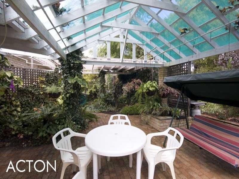 4 Hobart Street, Bayswater WA 6053