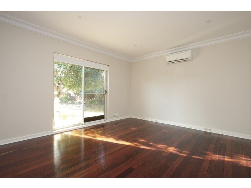 117 Alexander Drive, Dianella WA 6059