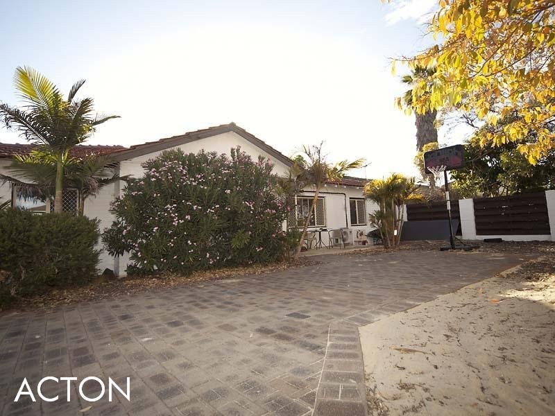 18 Arlunya Avenue, Belmont WA 6104