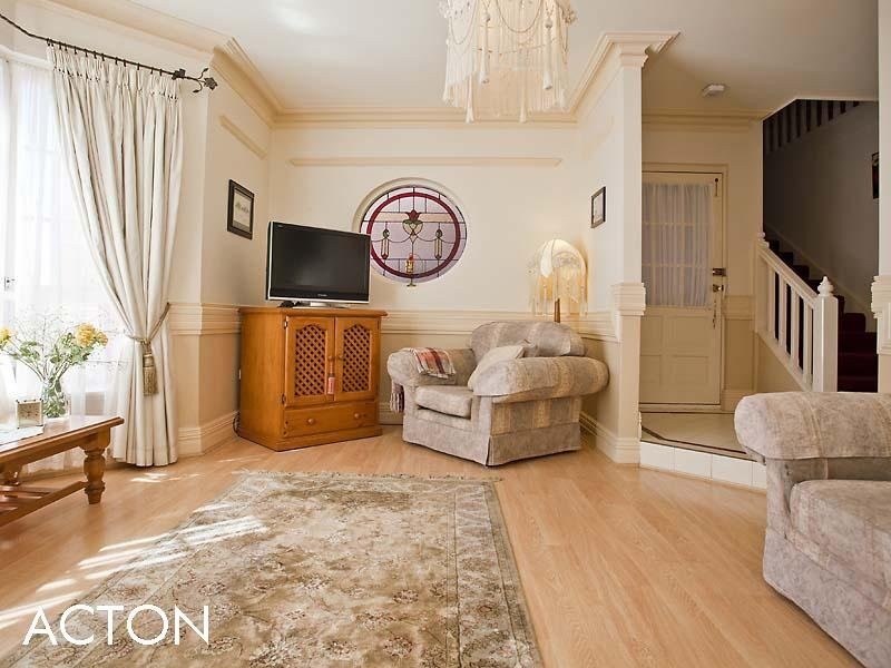 4/127 Ninth Avenue, Inglewood WA 6052