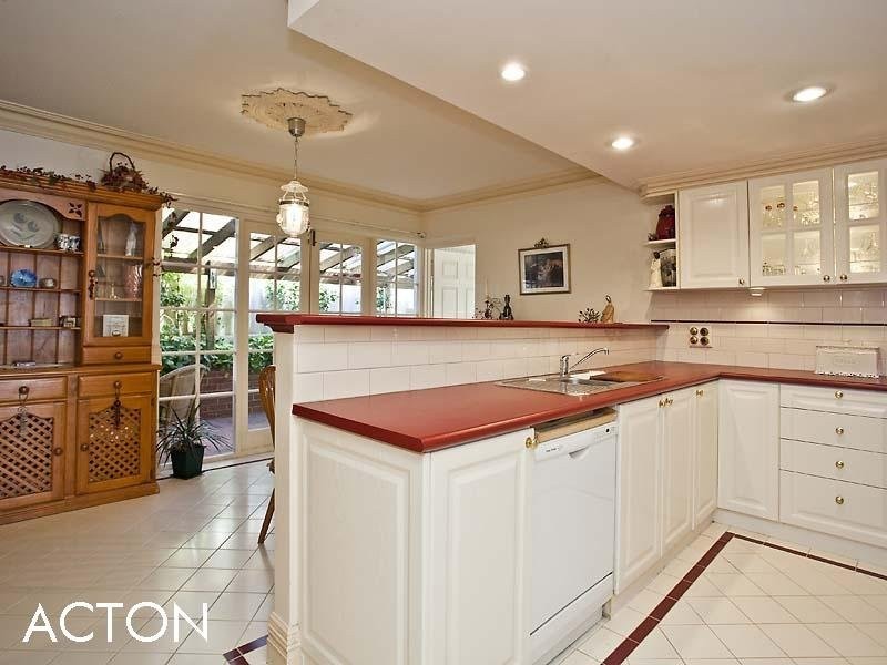 4/127 Ninth Avenue, Inglewood WA 6052