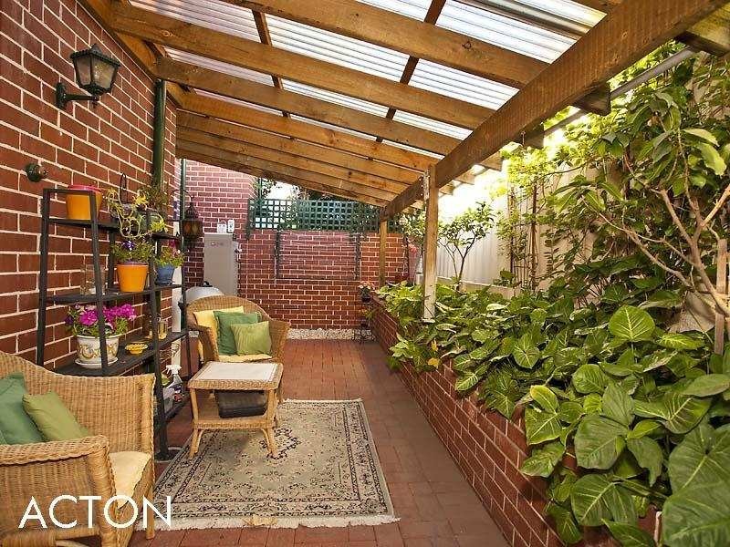 4/127 Ninth Avenue, Inglewood WA 6052